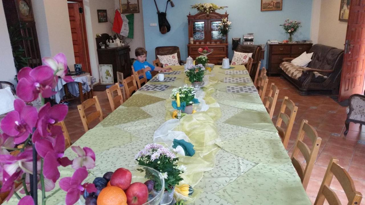 Goscinny Dom Ustroń Esterno foto